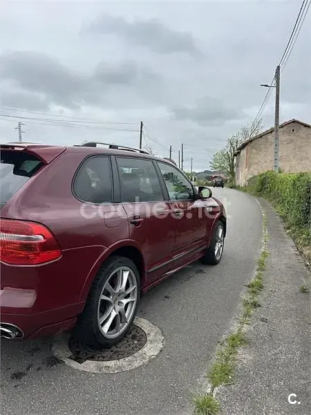 Usado Porsche Cayenne GTS 405 CV (297 kW) 2009 Granate SUV