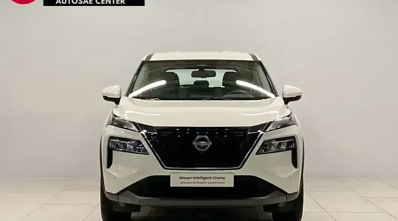 Usado Nissan X-Trail Acenta 204 CV (150 kW) 2024 Yuki white SUV