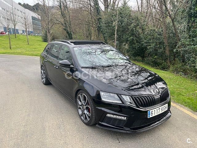 Usado Skoda Octavia RS 230 CV (169 kW) 2017 Negro Familiar