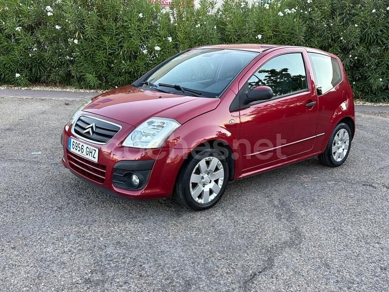 Granate Usado 2008 Citroën C2 Utilitario | 2890 € (Precio justo) - Imagen 1/4