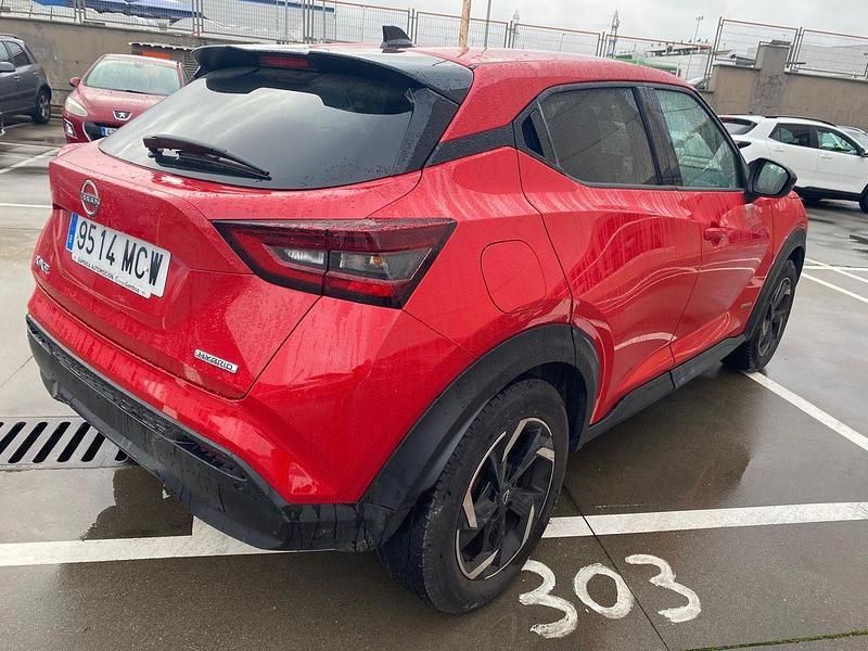 Usado Nissan Juke N-Connecta 143 CV (105 kW) 2022 Rojo SUV