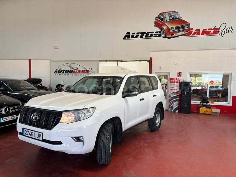Blanco Usado 2020 Toyota Land Cruiser SUV | 41.990 € (Un poco caro) - Imagen 1/4