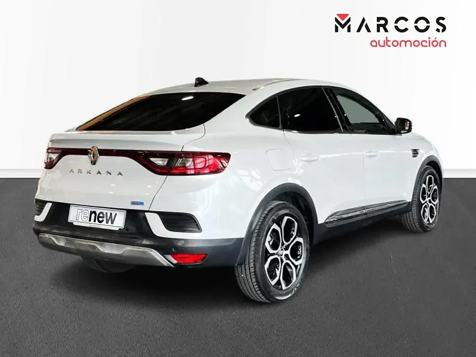 Usado Renault Arkana Zen 145 CV (106 kW) 2022 SUV