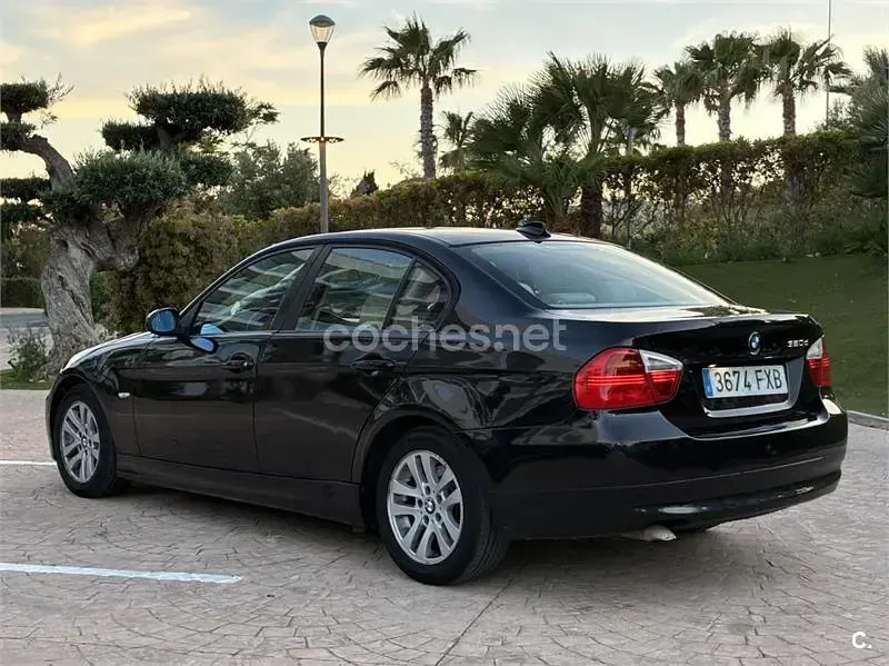 Usado BMW 320 163 CV (119 kW) 2008 Negro Berlina