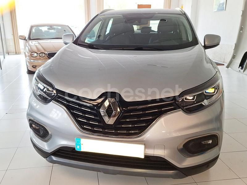 Usado Renault Kadjar Zen 150 CV (110 kW) 2020 Gris / plata SUV
