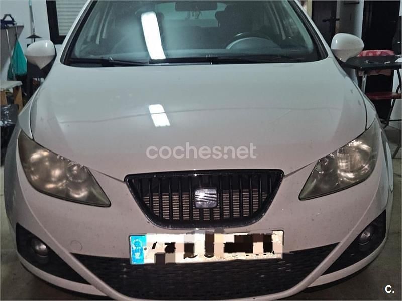 Blanco Usado 2009 Seat Ibiza SC Reference Utilitario | 3300 € (Super precio) - Imagen 1/4