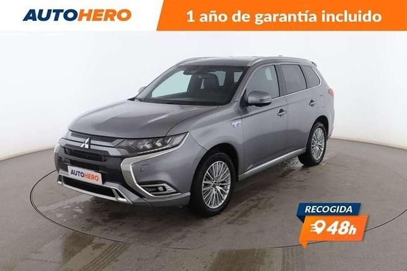Gris Usado 2021 Mitsubishi Outlander P-HEV SUV | 23.428 € (Precio justo) - Imagen 1/3