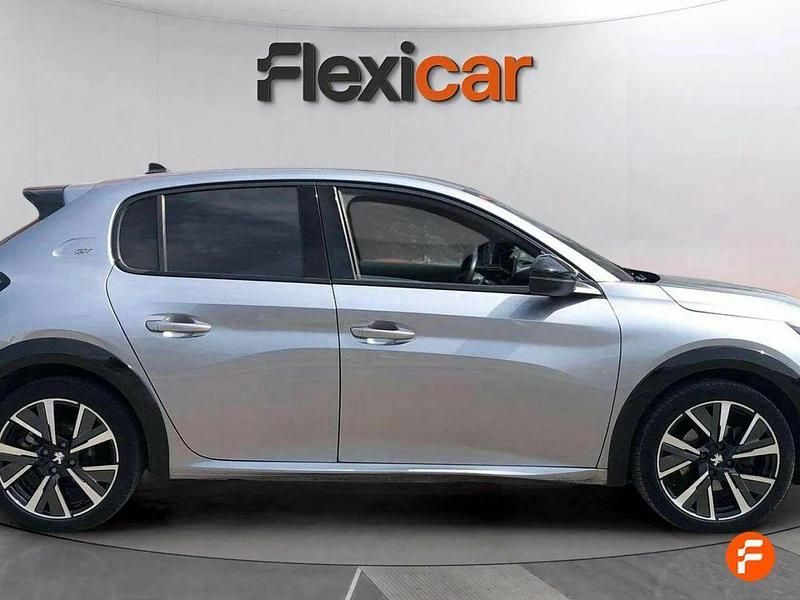 Usado Peugeot 208 GT 100 CV (73 kW) 2020 Gris / plata Utilitario