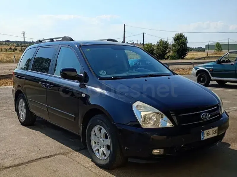Usado Kia Carnival 185 CV (136 kW) 2009 Negro Monovolumen