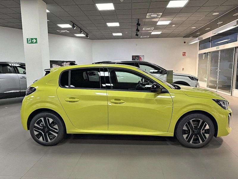 Nuevo Peugeot 208 Allure 110 CV (80 kW) 2026 Amarillo Utilitario