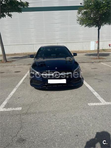 Azul Usado 2017 Mercedes CLA220 AMG line Berlina | 25.490 € (Precio justo) - Imagen 1/4