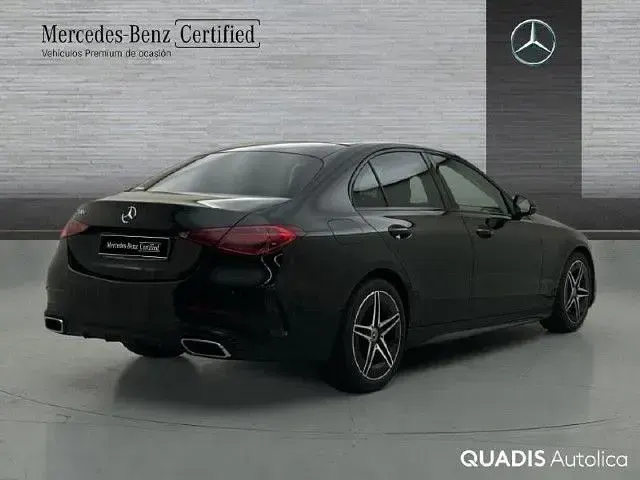 Usado Mercedes C200 163 CV (119 kW) 2024 Negro obsidiana