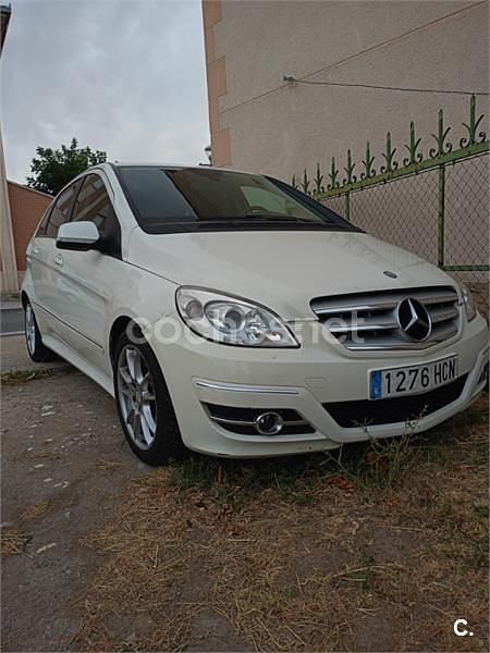 Blanco Usado 2011 Mercedes B180 Monovolumen | 5000 € (Precio justo) - Imagen 1/4