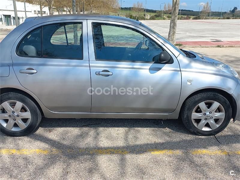 Usado Nissan Micra Acenta 80 CV (58 kW) 2004 Gris / plata Utilitario