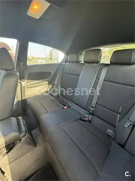 Używany BMW 118 143 KM (105 kW) 2007 Biały Hatchback