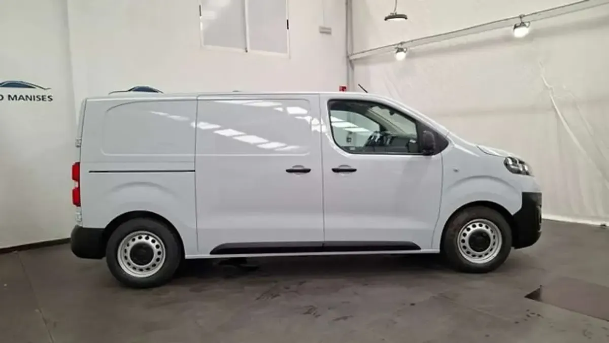 Usado Fiat Scudo 120 CV (88 kW) 2023 Blanco Van