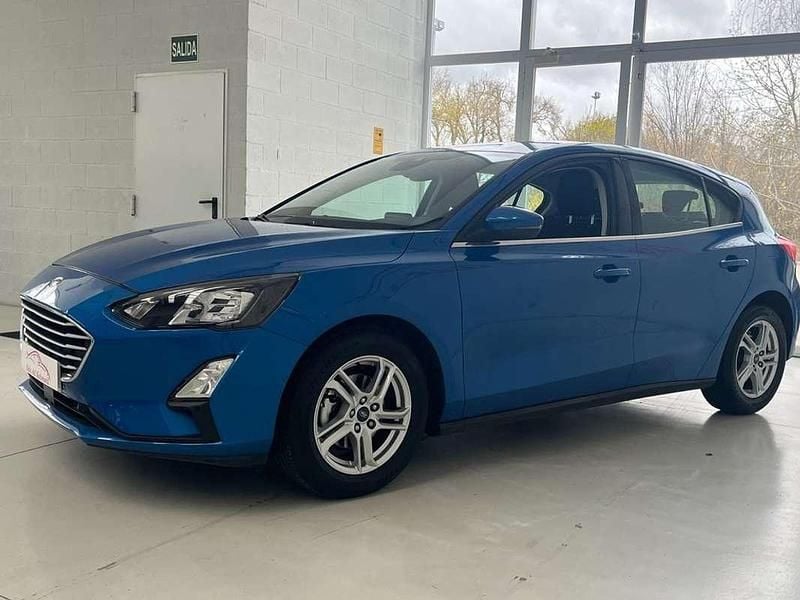 Usado Ford Focus Trend+ 120 CV (88 kW) 2022 Azul Utilitario