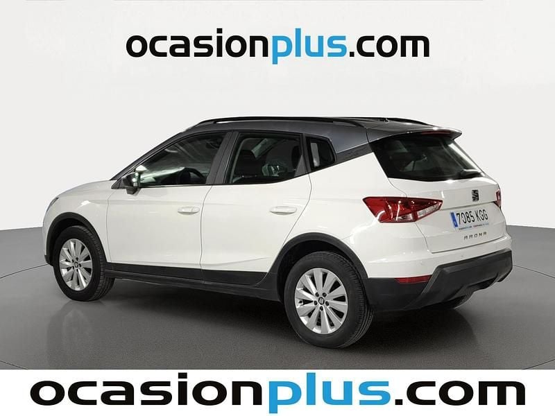 Usado Seat Arona Ecomotive 95 CV (69 kW) 2017 Blanco SUV