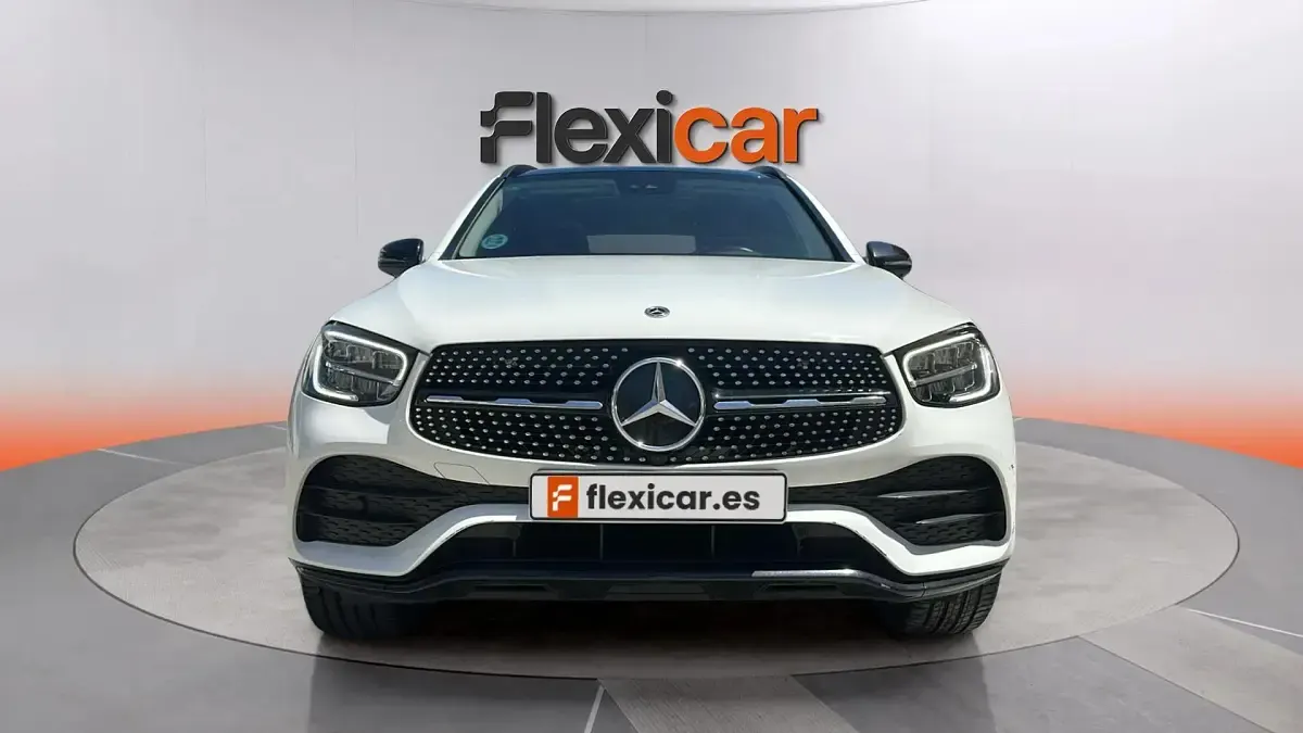 Usado Mercedes GLC220 194 CV (142 kW) 2022 Blanco SUV