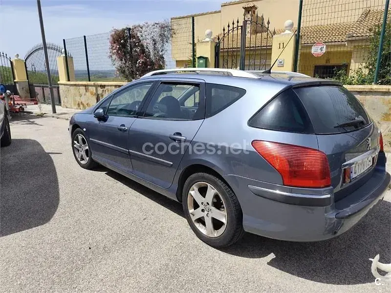 Usado Peugeot 407 Sport 136 CV (100 kW) 2004 Azul Berlina
