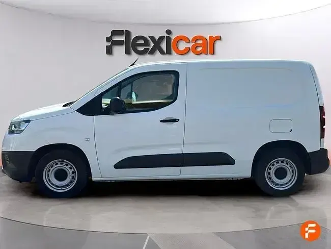 Käytetty Toyota Proace City City 102 HP (75 kW) 2020 Valkoinen Tila-auto