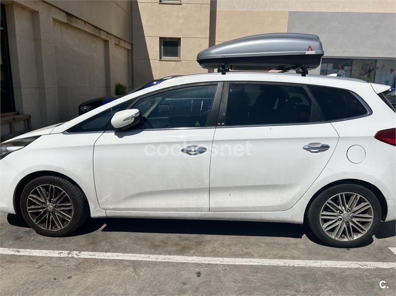 Blanco Usado 2017 Kia Carens Monovolumen | 11.500 € (Precio justo) - Imagen 1/4