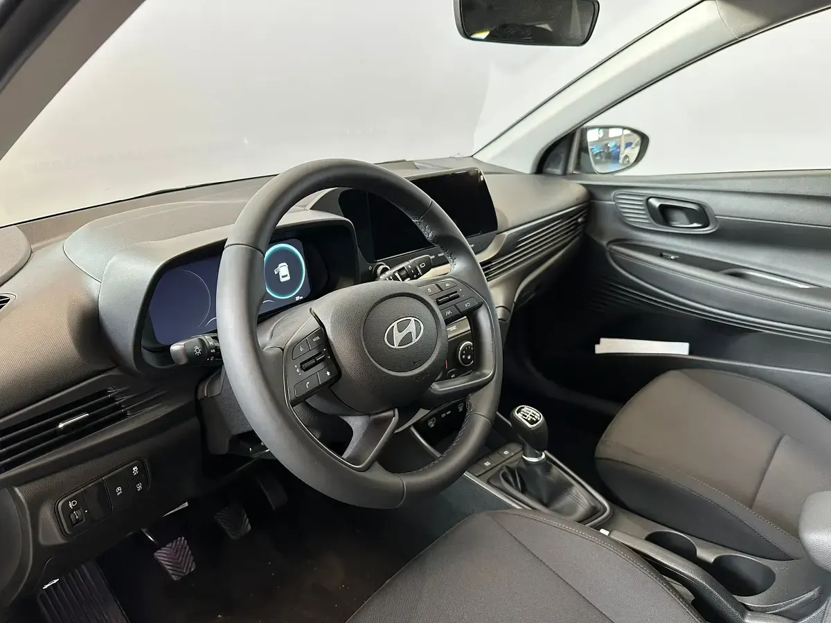 Usado Hyundai i20 99 CV (72 kW) 2025 Utilitario