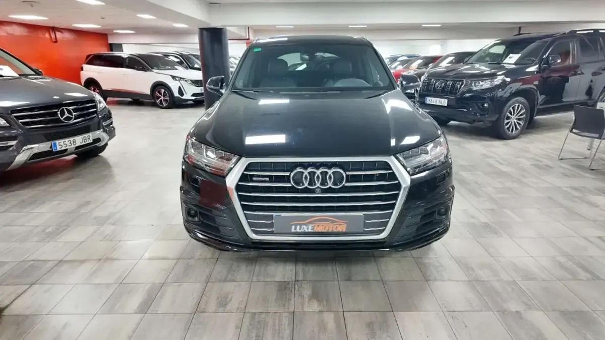 Usado Audi Q7 S-Line 286 CV (210 kW) 2019 Azul SUV