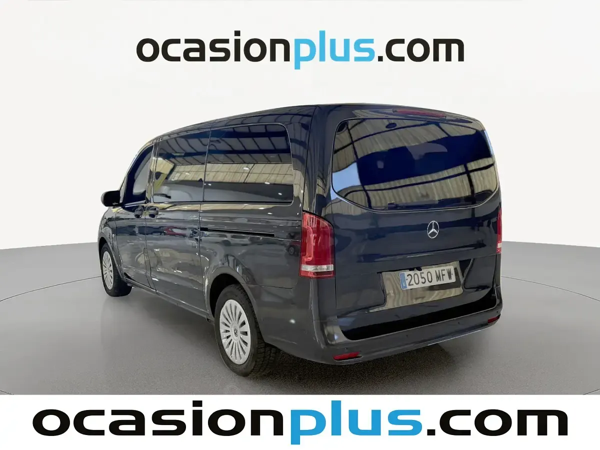 Usado Mercedes Vito 163 CV (119 kW) 2023 Gris Van