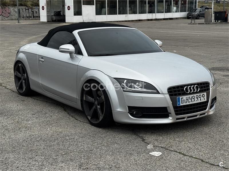 Gris / plata Usado 2008 Audi TT Roadster Descapotable | 14.850 € (Buen precio) - Imagen 1/4