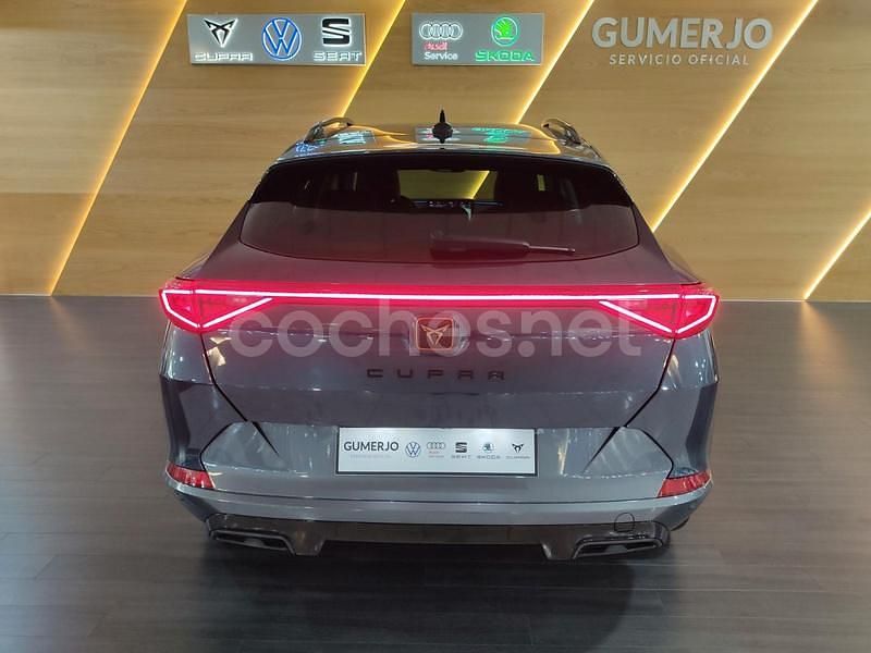 Usado Cupra Formentor 150 CV (110 kW) 2021 Gris / plata SUV