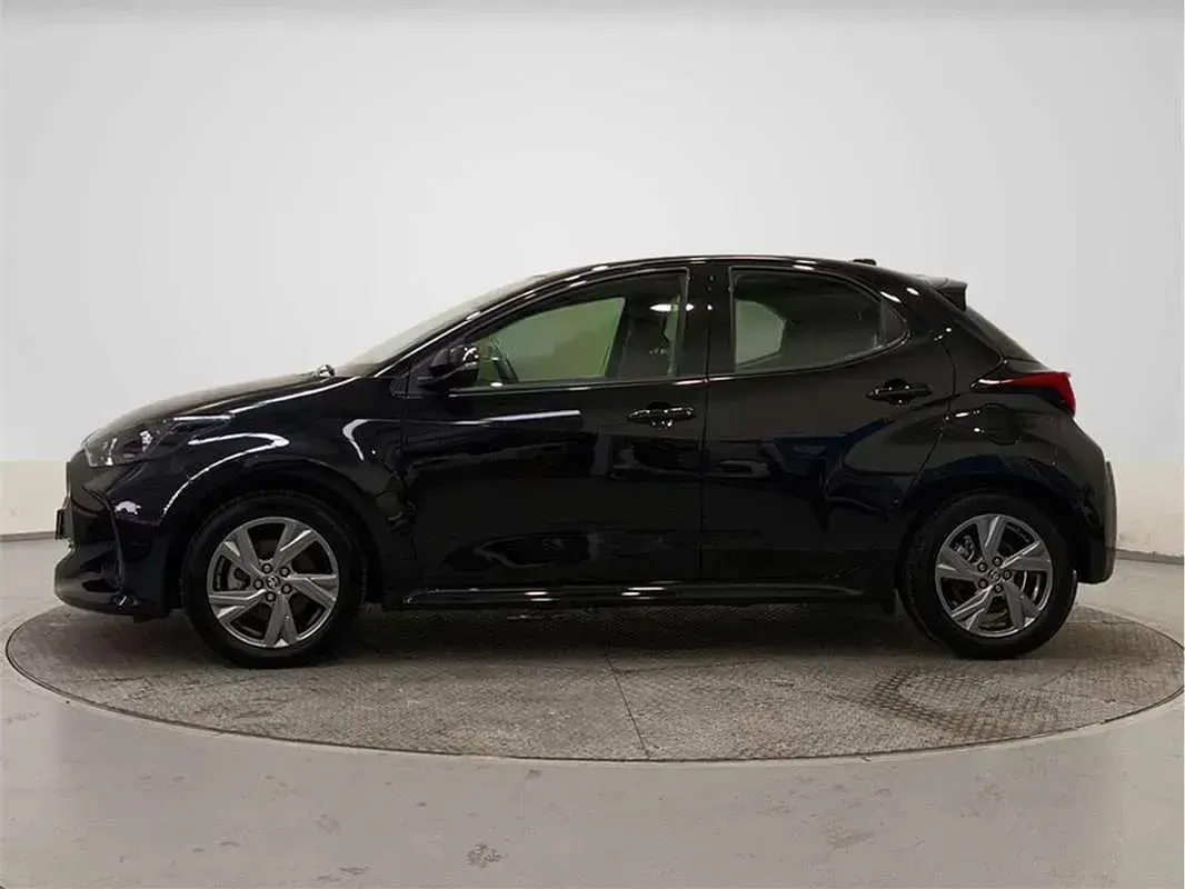 Usado Toyota Yaris Active 116 CV (85 kW) 2025 Utilitario