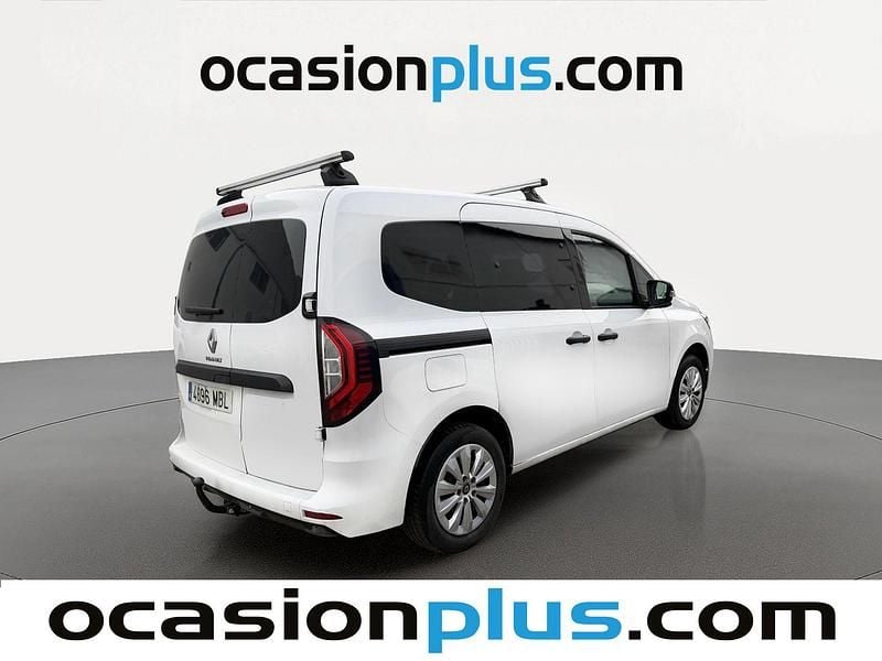 Usado Renault Kangoo 95 CV (69 kW) 2022 Blanco Familiar