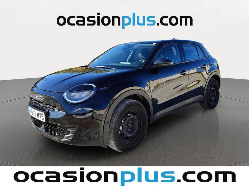 Negro Usado 2024 Fiat 600 SUV | 17.228 € (Buen precio) - Imagen 1/4