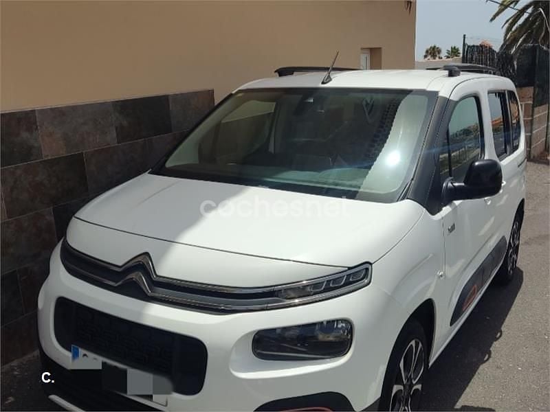 Usado Citroën Berlingo Shine 130 CV (95 kW) 2019 Blanco Monovolumen