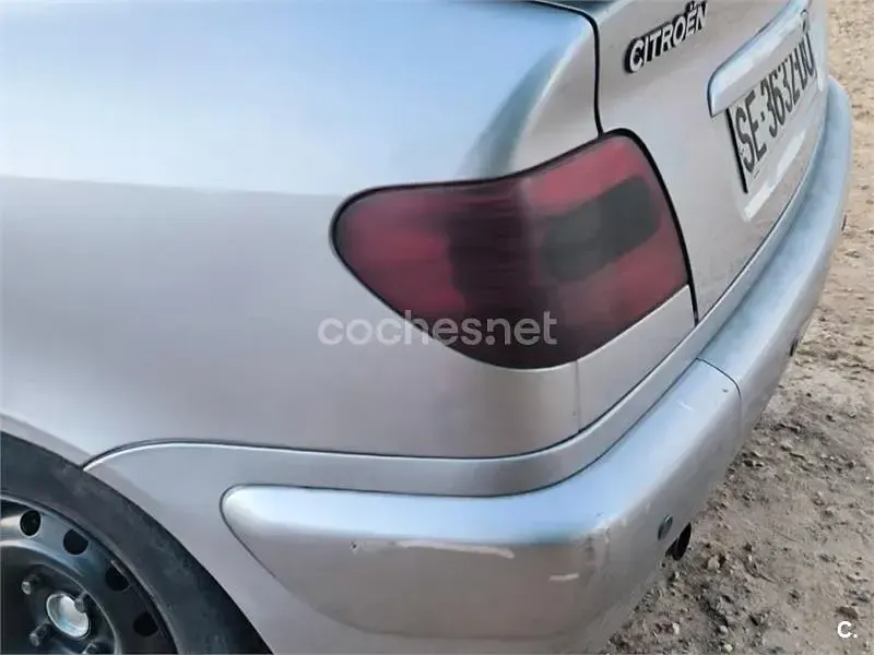 Usado Citroën Xsara Attraction 71 CV (52 kW) 2000 Gris / plata Berlina