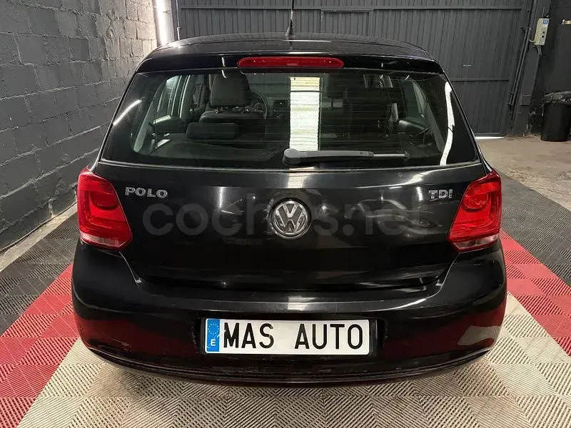 Usado VW Polo Advance 75 CV (55 kW) 2012 Negro Utilitario