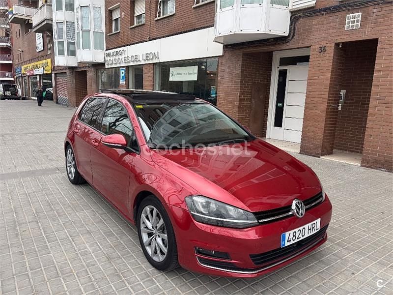 Usado VW Golf VII Sportline 150 CV (110 kW) 2013 Granate Berlina