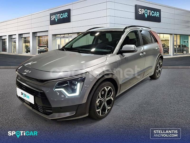 Gris Usado 2024 Kia Niro SUV | 35.990 € - Imagen 1/4