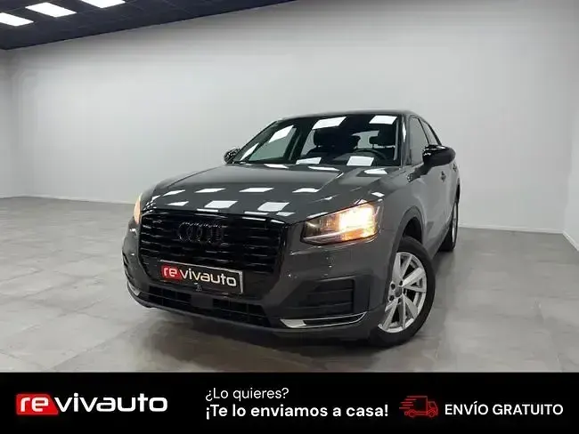 Usado Audi Q2 Advanced Plus 116 CV (85 kW) 2019 Gris SUV
