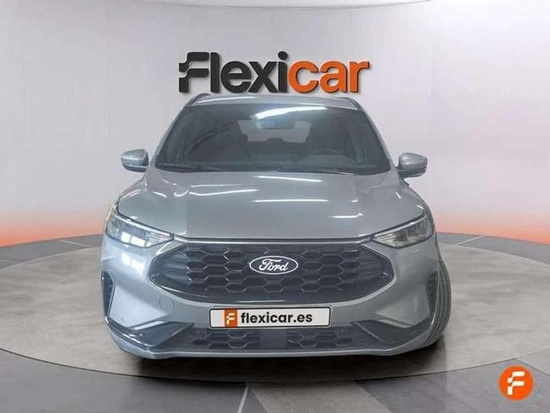 Usado Ford Kuga ST-Line 150 CV (110 kW) 2025 Gris SUV