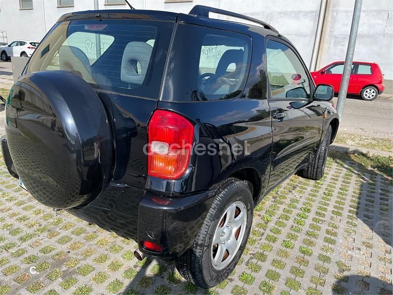Negro Usado 2002 Toyota RAV4 Luna SUV | 6500 € (Precio justo) - Imagen 1/4
