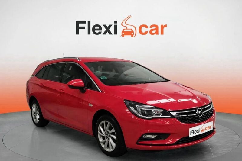 Rojo Usado 2019 Opel Astra Selective Familiar | 10.970 € (Precio justo) - Imagen 1/4