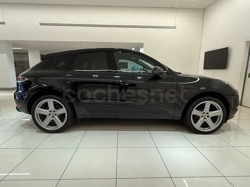 Usado Porsche Macan 245 CV (180 kW) 2021 Negro SUV