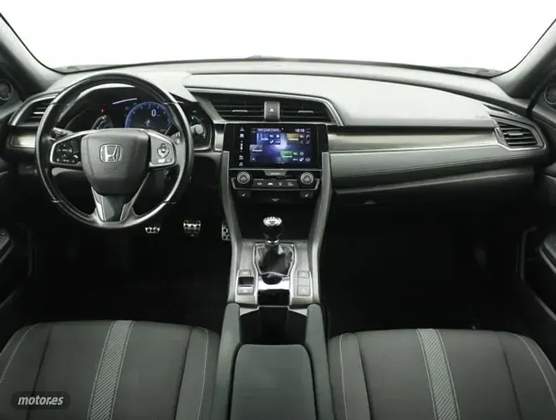 Usado Honda Civic Elegance 129 CV (94 kW) 2019 Blanco Berlina
