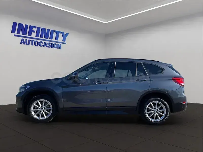 Usado BMW X1 150 CV (110 kW) 2021 Gris / plata SUV