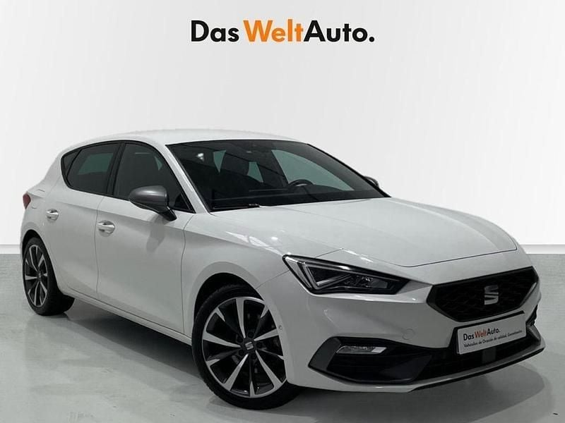Otro Usado 2021 Seat Leon FR Berlina | 21.784 € (Precio justo) - Imagen 1/4