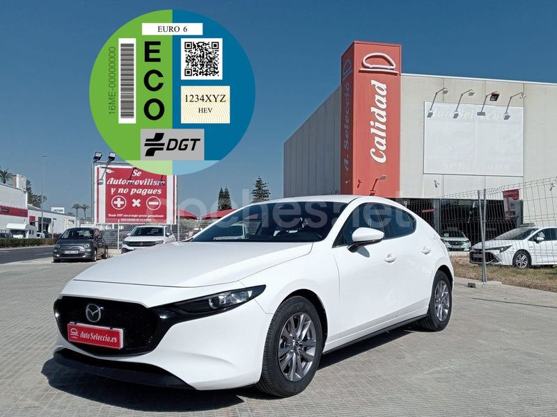 Blanco Usado 2022 Mazda 3 Berlina | 18.300 € (Buen precio) - Imagen 1/4