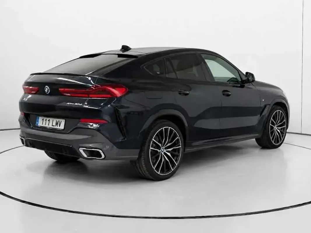 Usado BMW X6 Comfort Edition 265 CV (194 kW) 2021 Negro SUV