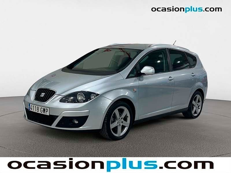 Gris / plata Usado 2010 Seat Altea XL Sport Monovolumen | 7900 € (Precio justo) - Imagen 1/4